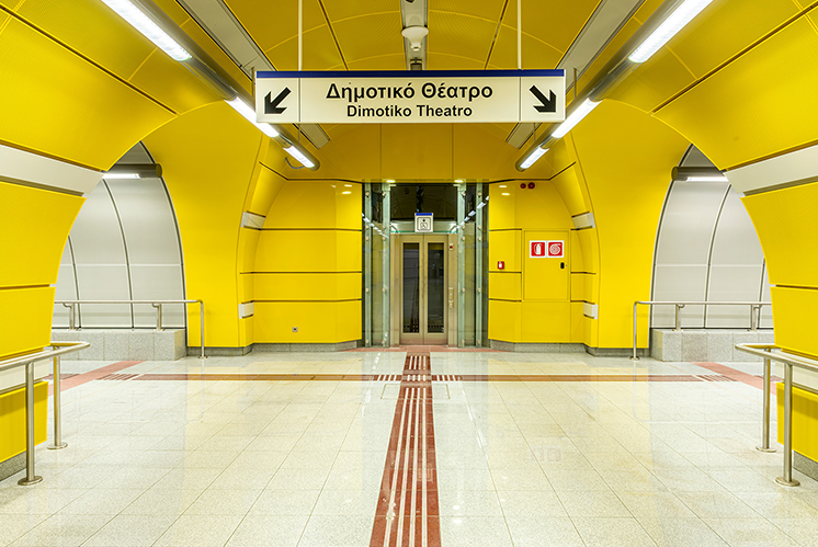 地產(chǎn)標(biāo)識中黃色標(biāo)識牌帶來的視覺效果有哪些？